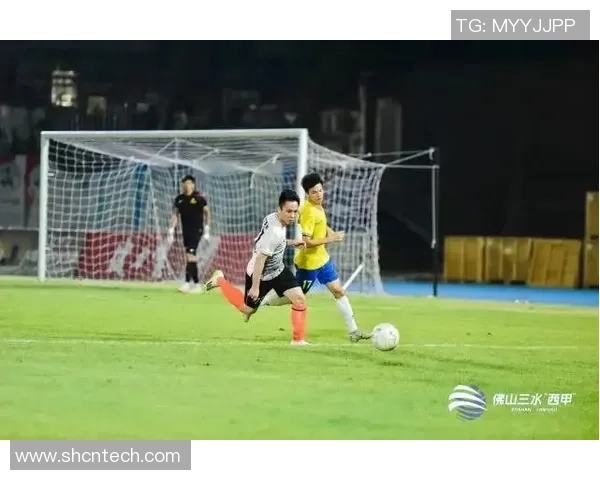 荷兰与英格兰足球比赛最新比分及精彩瞬间回顾 荷兰与英格兰足球比赛最新比分及精彩瞬间回顾