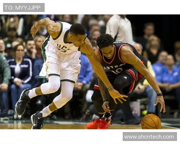 雄鹿与猛龙季后赛第五场激战回顾球员表现与战术分析