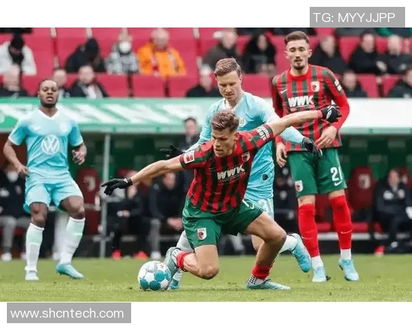 乌赖堡与门兴对决揭示德甲新赛季的激烈竞争与球队实力的较量