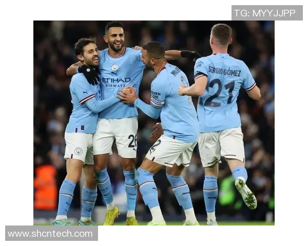 曼城与曼联激战联赛杯谁能在德比中笑到最后