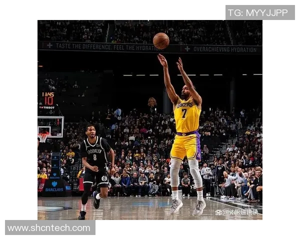 湖人与篮网激战回顾比赛数据分析与球员表现总结 湖人与篮网激战回顾比赛数据分析与球员表现总结