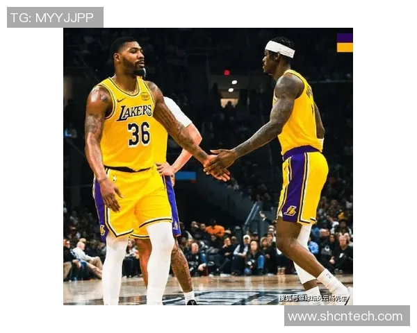 骑士与湖人精彩对决回放分析全场亮点与战术解析