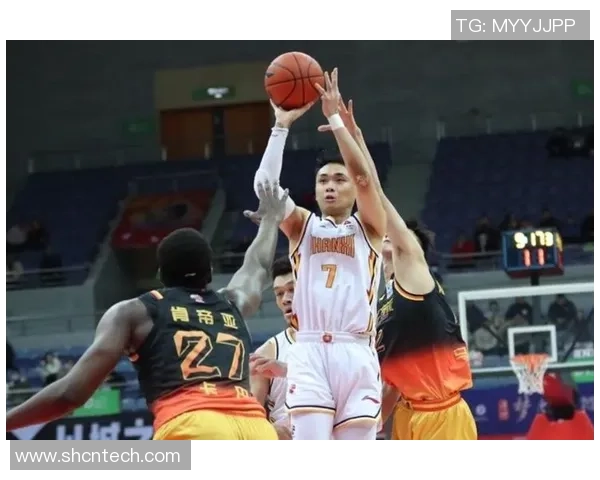 原帅:从新星崛起到篮球舞台的璀璨之星,探索他的成长与挑战之路 原帅:从新星崛起到篮球舞台的璀璨之星,探索他的成长与挑战之路