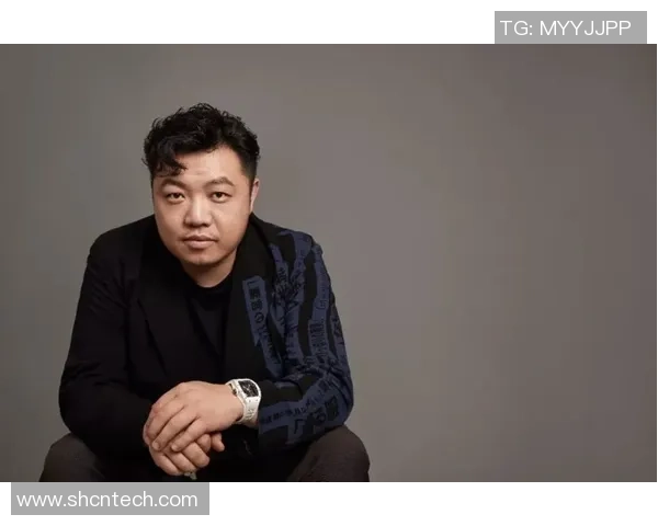 周伟专访：从青涩少年到足球传奇的成长之路回顾